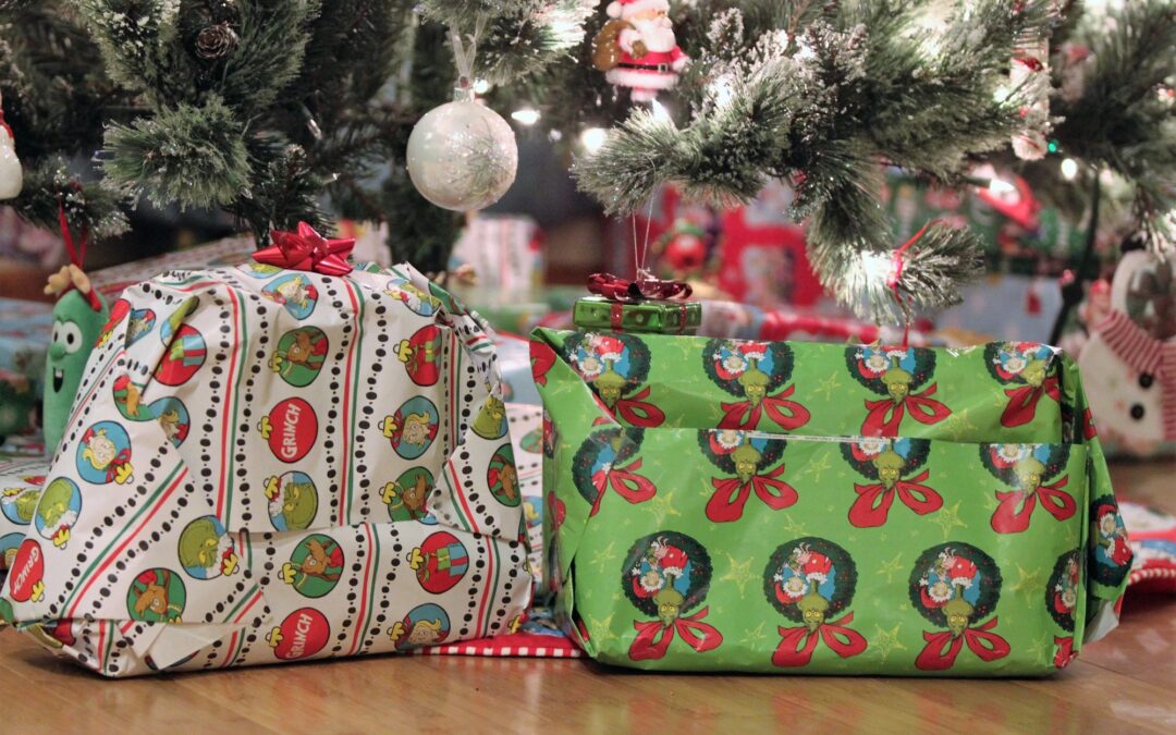 Suck at gift wrapping? Well here’s some good news for you – and transparent sellers.