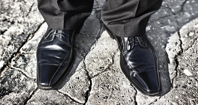 3 Not-So-Obvious Shifts You MUST Make to Sell in Uncertain Times